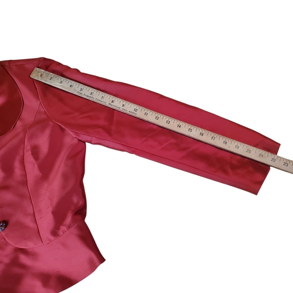 Vntg 90s Kay Unger Red Silk Suit. Cropped Jacket and Skirt. Size 10. #219 - Picture 14 of 16